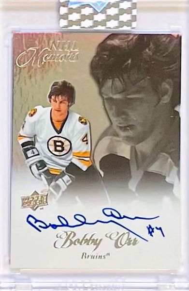 AUTO karta BOBBY ORR 20-21 Clear Cut NHL Memoirs Legends Autograph číslo M-BO